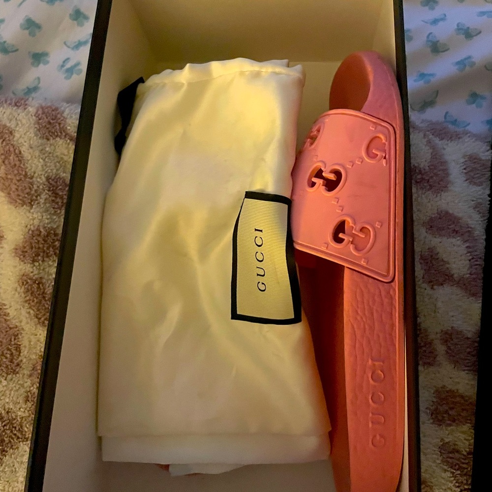 Authentic Pink Gucci Slides Size 38